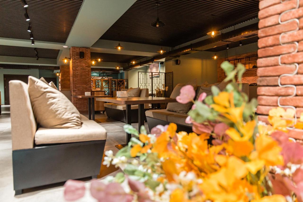 באקוריאני Snow Pine Suite - 4 Star Resort מראה חיצוני תמונה